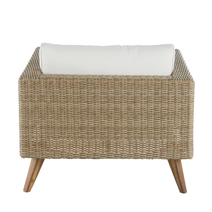 Maisons du Monde Feroe - Sillón de jardín de resina trenzada en beige con cojines en color crudo Rebajas de fábrica