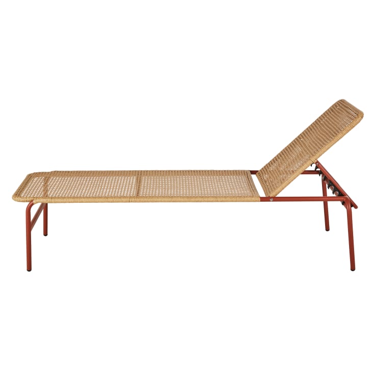 Maisons du Monde Lee Business - Tumbona para hoteles de acero terracota y resina reciclada beige Ofertas de temporada