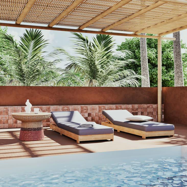 Maisons du Monde Bagoa - Mesita de café redonda para jardín de madera de teca y resina trenzada en coral y terracota D. 70 Oferta especial