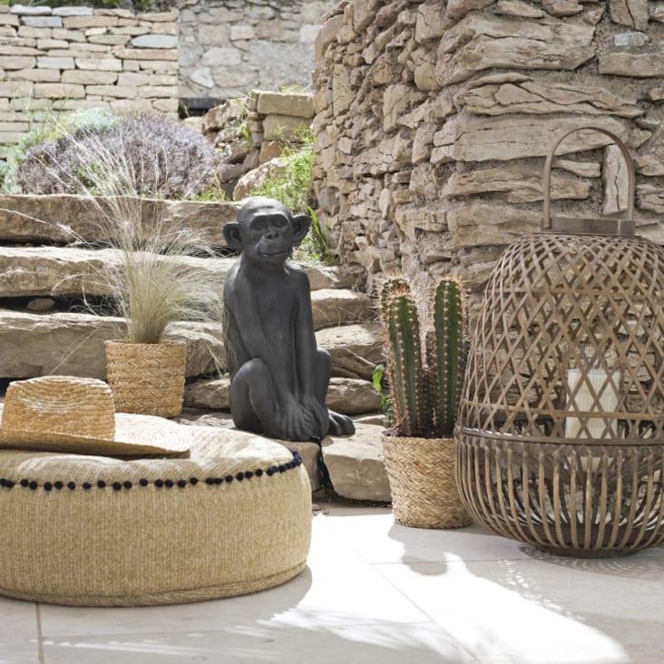 Maisons du Monde Little Gandhi - Mono decorativo de jardín de resina negra Alt.56 En oferta