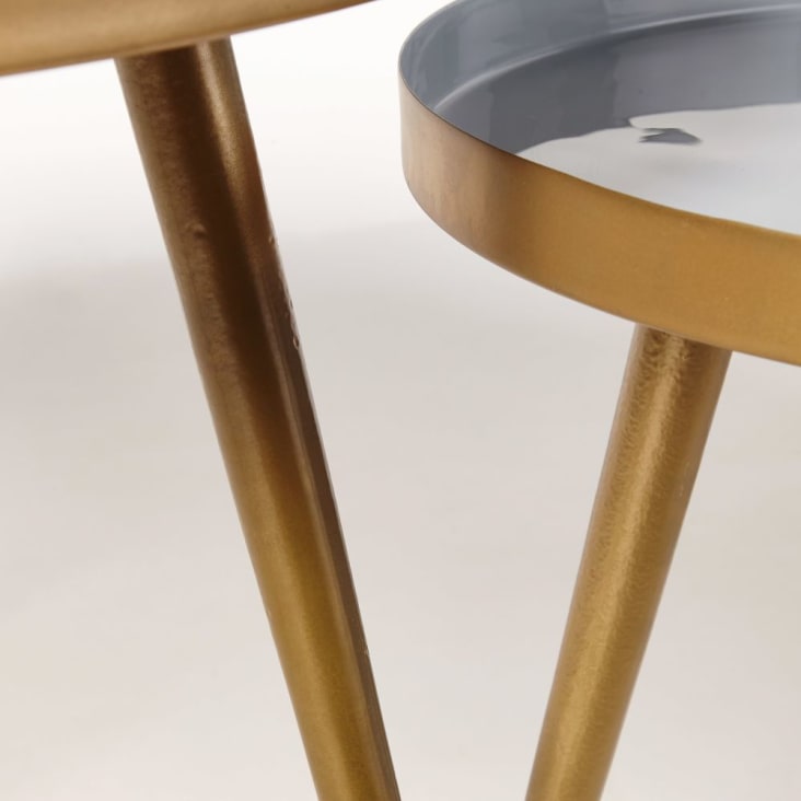 Maisons du Monde Avril - Mesas apilables de metal azul y dorado Precio de fábrica