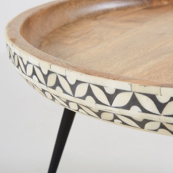 Maisons du Monde Krishna - Mesa baja redonda de mango macizo tallado y metal negro Rebajas de fin de temporada