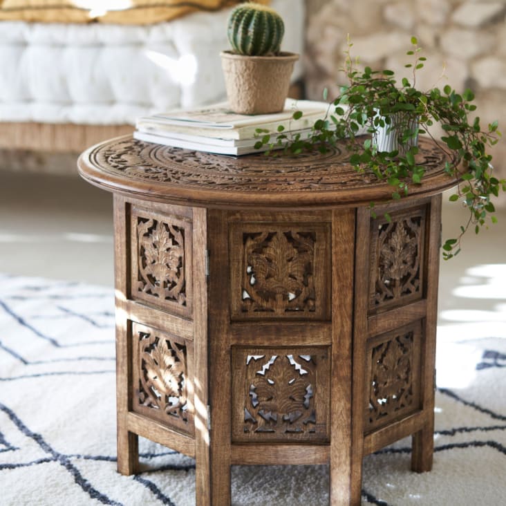 Maisons du Monde TAZAA - Mesa auxiliar de madera de mango tallada marrón Superdescuento