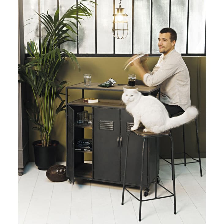Maisons du Monde Kraft - Mueble bar industrial con ruedas de metal gris antracita Envío internacional gratuito