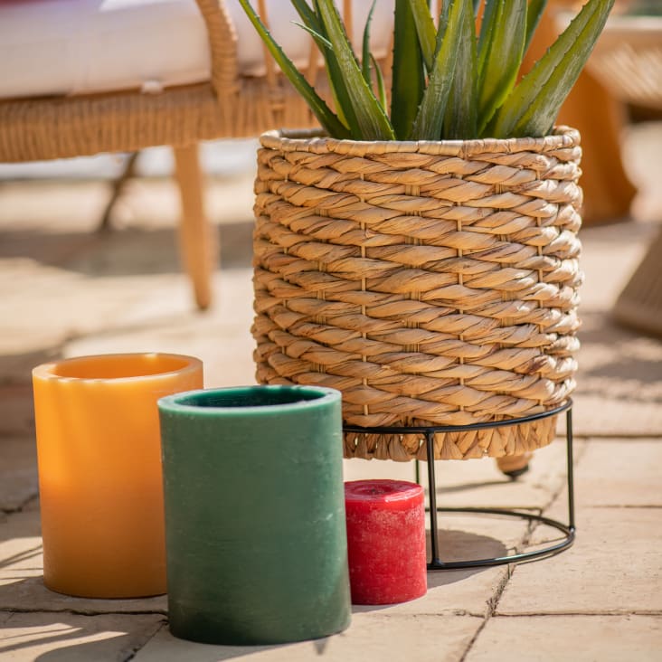 Maisons du Monde Macetero de fibra vegetal con base de metal negro Alt.30 Último día